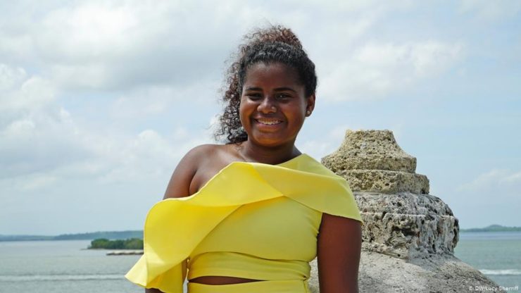 A luta solitária de uma jovem para salvar corais no Caribe